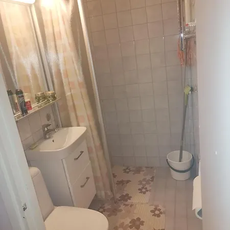 Yksioe Upealla Jaervinaekymaellae Termessae Lägenhet