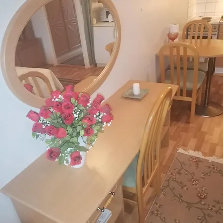 Lägenhet Yksioe Upealla Jaervinaekymaellae Termessae *